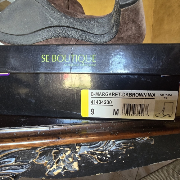 Suede Booties-Brown - Picture 2 of 4